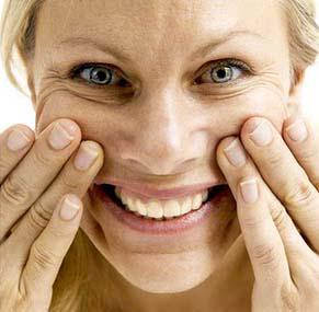 BeautyMostly's tweet photo. Daily facial exercies really do tone your facial muscles.  Try it, its cheaper then a facelift! #beauty #face #toptip http://t.co/2z1Ni6nSYW