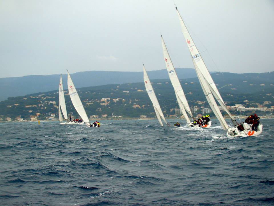 ChrismarSail's tweet photo. RETOUR SUR L'EUROMED'S CUP QUE JE PARRAINAIT CE WEEK END http://t.co/yHbBqEyt6P BRAVO @LinKedgeEvent @Les_Nauticales http://t.co/XrdGlWsnDn