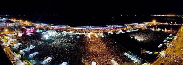 louis_tommo021's tweet photo. i can't help but laugh. hahaha. no fans? #LIAMHASNOCHILL #LiamSlays #LIAMDEFENSESQUAD #Vote1DUK #KCA http://t.co/GmkCqp5pnk
