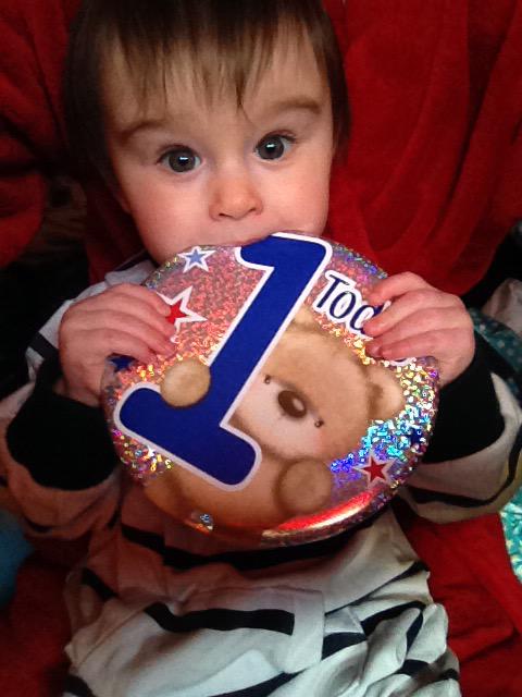 martha_judge's tweet image. Happy 1st birthday James son. Lots of love. Mummy Daddy and big brother Robert. 💚💚