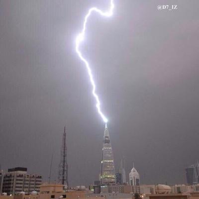 abdoshira1's tweet photo. @alhanouftrke هلافيك http://t.co/oS9xMTosye