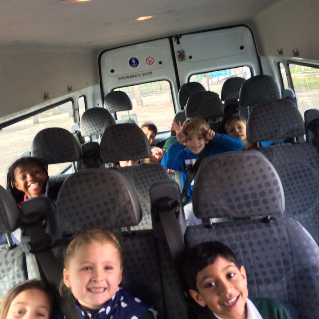 TheCroftPrimary's tweet photo. Ready to set off! #skiptrix http://t.co/PnCTFRyEJm