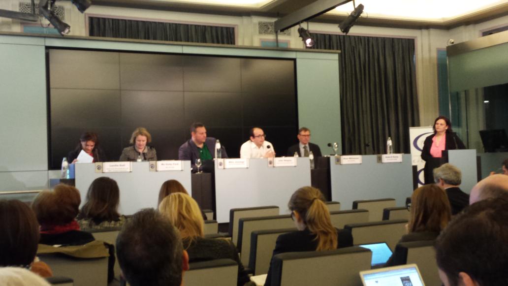 CCIAeurope's tweet photo. @JohnWMidgley explains how Internet solutions can help small businesses. #InternetOpp @VickyFord @PilotMike13 http://t.co/WCCXOsrcZV