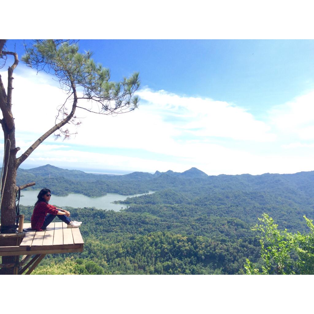 #ayokejogja <a href="/donayuliyanti/">Dona Yuliyanti</a>: Kalibiru_Kulonprogo 😍 Jangan panik, ayo piknik.