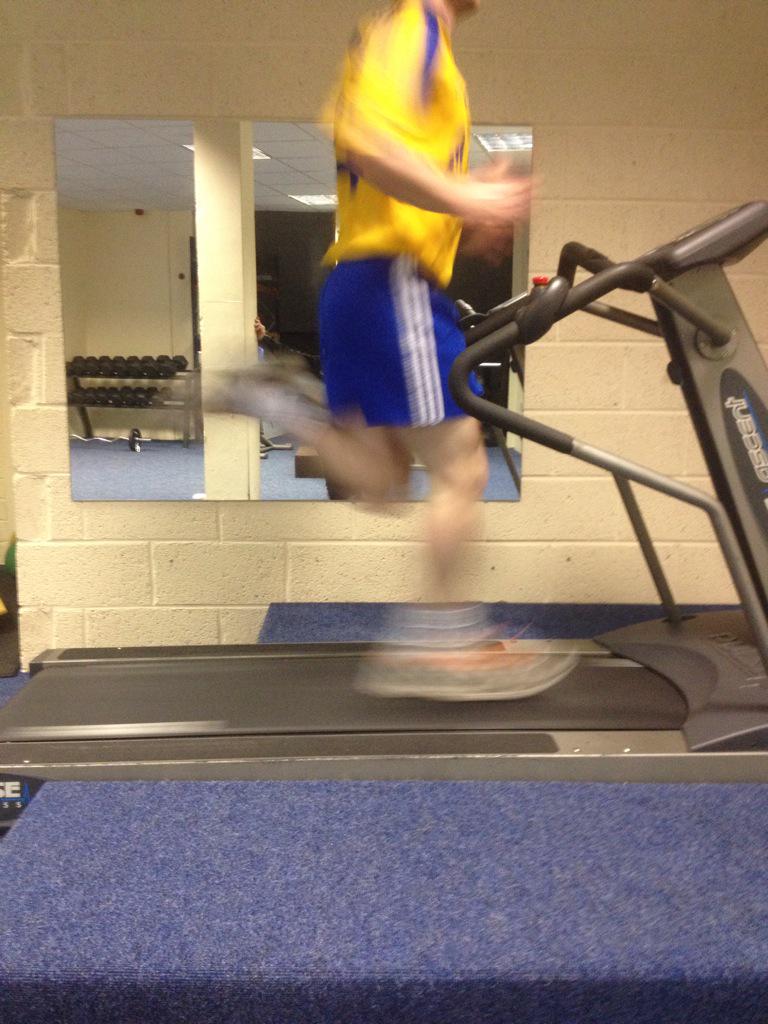 TheSISMClinic's tweet photo. 15 month chronic groin @officialgaa player running pain free with the help of #TheRunningTeam http://t.co/2VdMUkI0qk