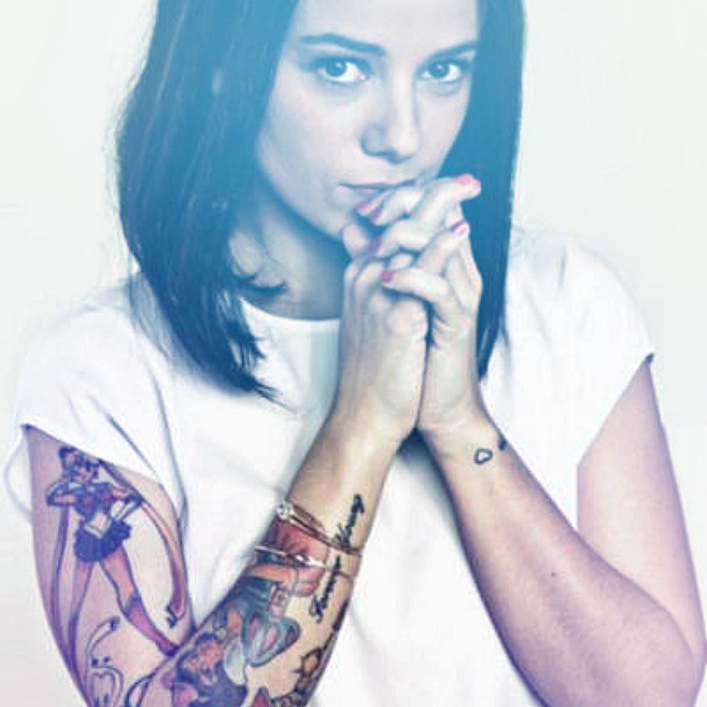 AlizeeMonAnge's tweet image. Bon mardi la #teamalizee ☺😘 #alizee #alizee5 #love