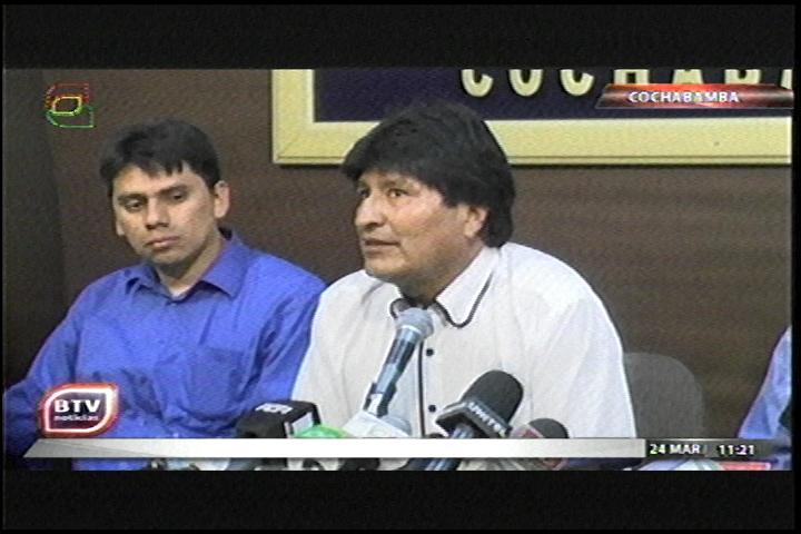 mopsv_Bolivia's tweet photo. Pdte #EvoMorales: En poco tiempo daremos inicio a construcción de carretera pavimentada de Rurrenabaque a Riberalta http://t.co/i3Cblq1ozf
