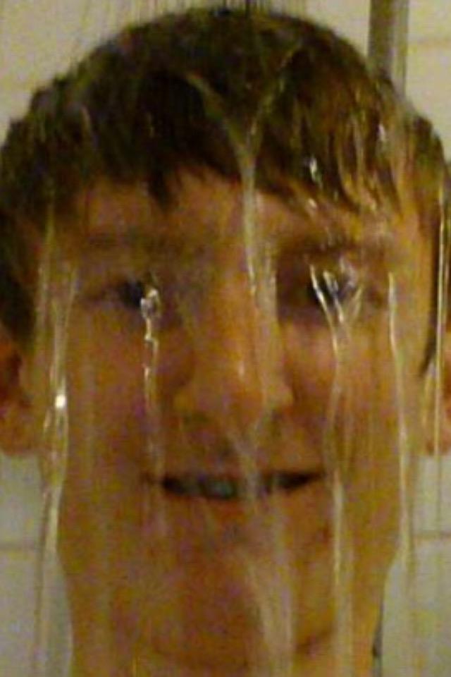 j98t's tweet photo. #wetser #drippin #moist http://t.co/Cd2QsIeYaR