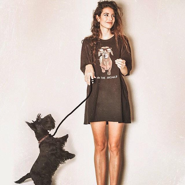 One of our all time favorite shots! <a href="/ellemayleckenby/">elle-may leckenby</a> rocking our Atomic Dachshund boys tee! 😉armtheanimals.com