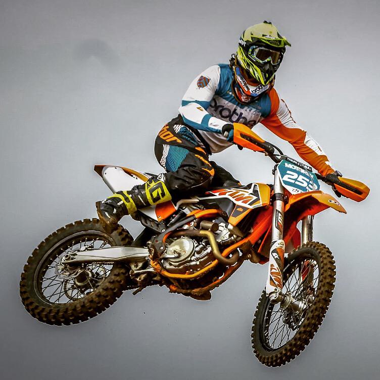 @louwschmidt throwing it down 👌 Awesome capture by Scott Pix 👍 #mx #ktm #motolife #ktmsouthafrica #photography