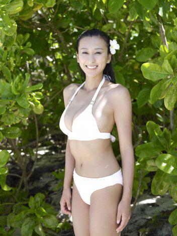 Oricon News オリコンニュース 浅田舞 1st写真集で迫力ボディー全開 写真 全3枚 浅田舞 芸能 ニュース Http T Co 9jt8khrohn Http T Co Ldqcawsoxx Twitter