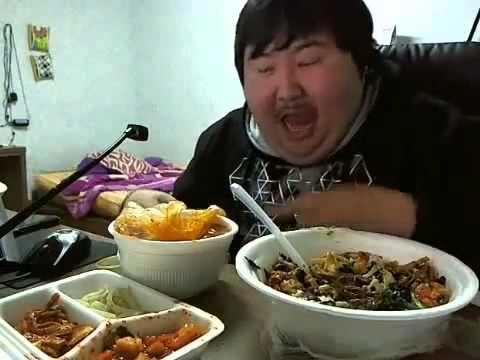 _jacobmainchick's tweet photo. just traded Jacob to Leah for some mandrakes for a night...oh well! #HUNGRY #lol #foodlover #leahwillprobsgetpregnant http://t.co/9WuPAARbqI