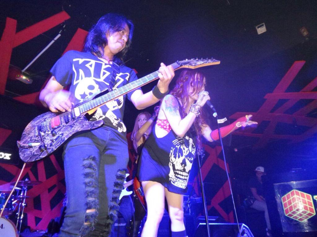 Enjoyyyy the song...