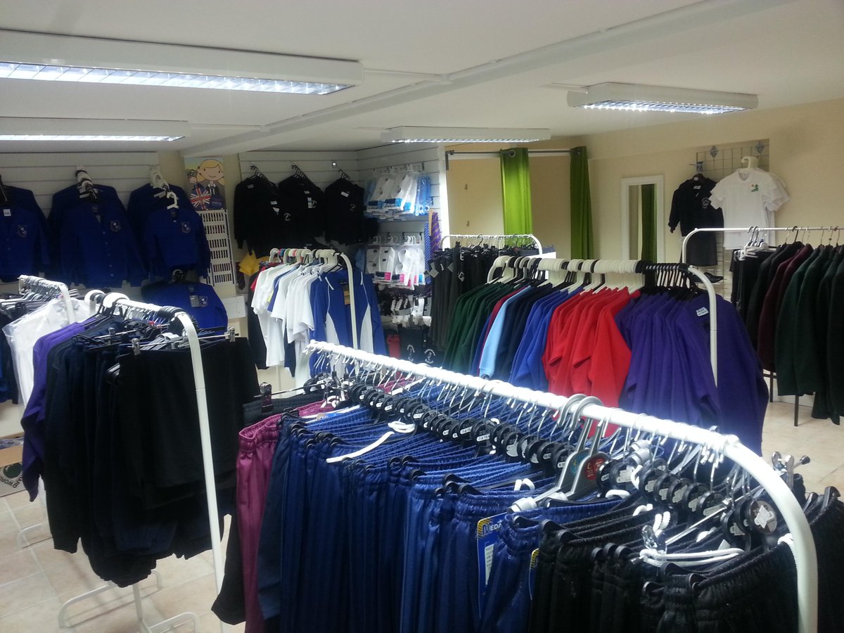 Kedaph0's tweet photo. http://t.co/vf0wRJJTUE @Kedaph0 a comprehensive range of school uniforms and year-round stock http://t.co/4mQ4CFnO3T
