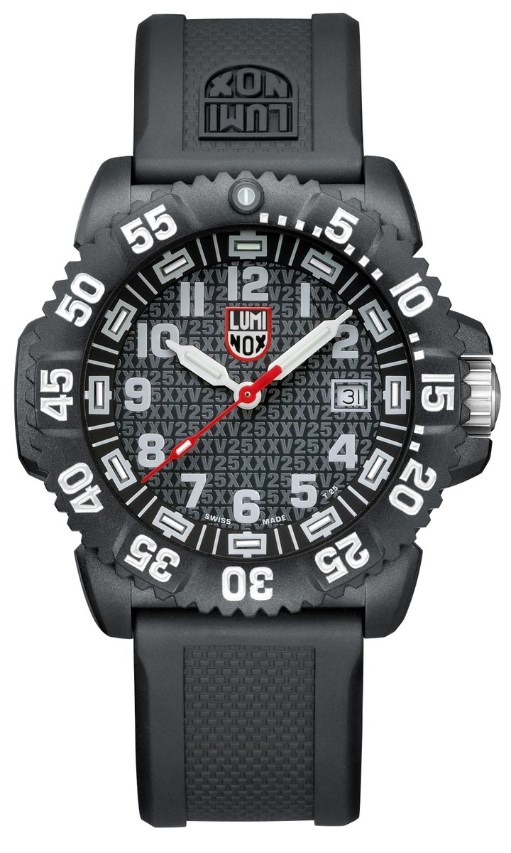 ChronosMagazine's tweet image. Luminox 25th Anniversary Series of Navy SEAL Colormark timepieces - available mid May 2015. hubs.ly/y0DJYW0
