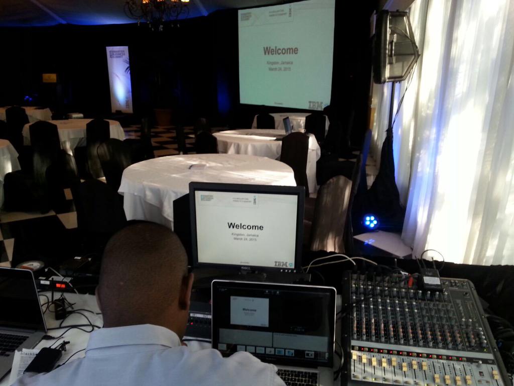 reggaetechav's tweet photo. #currentsituation #IBM #ReggaeTech #AudioVisual #PowerfulConnections @TerraNovaHotel http://t.co/Gx9pHzK05f