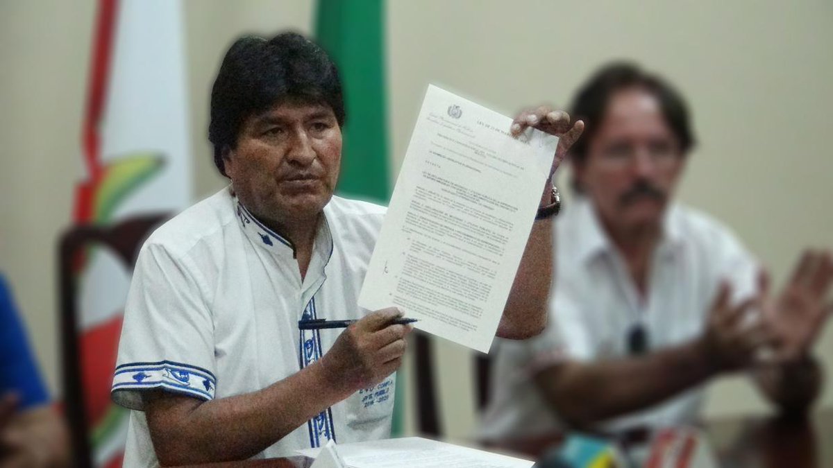 AdemafBeni's tweet photo. Morales promulgó Ley para expropiación y compra de terrenos para la construcción de aeropuerto internacional enTdd. http://t.co/li8XcnRyve