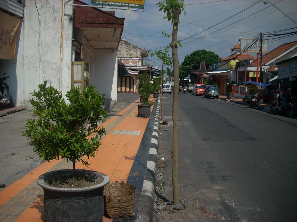 Pakdeteng tweet picture