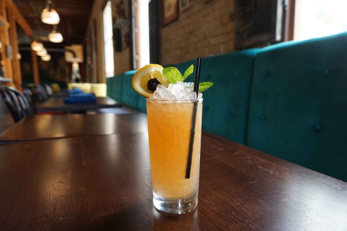 6 Austin Beverages So Boozy There's a Limit: thrillist.com/drink/austin/a…