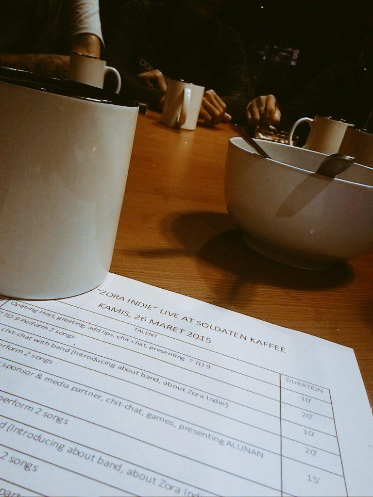 <a href="/HipEnterprise/">Hip Enterprise</a> final meeting "zoraindie" @zoraradio <a href="/LOWDICK/">LOWDICK OFFICIAL</a> @TABF_Official <a href="/FirstDecemberID/">First December Music</a> <a href="/AlunanSemesta/">Alunan Semesta</a> <a href="/7to9ID/">SeventoNine Official</a>