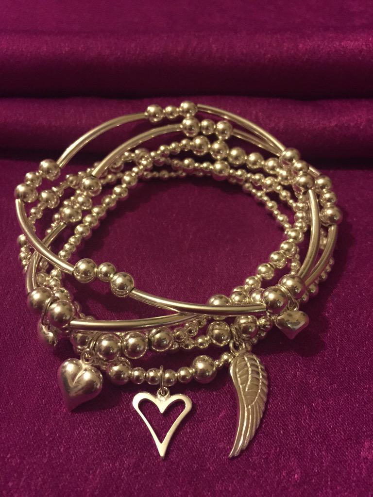 CharmingQuite's tweet image. 