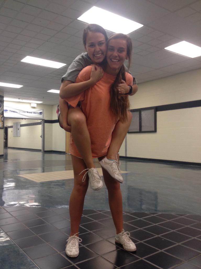 jacqulinsumner's tweet image. in cheer world we're already seniors