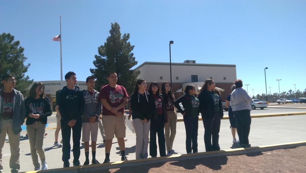 OLeza_CI's tweet photo. "@rkingp12: MMS salutes Officer Arellano for his service http://t.co/2ZIMHnc7a0" Wow, inspiring! #TeamSISD #CommunityHonor #EdFellowship