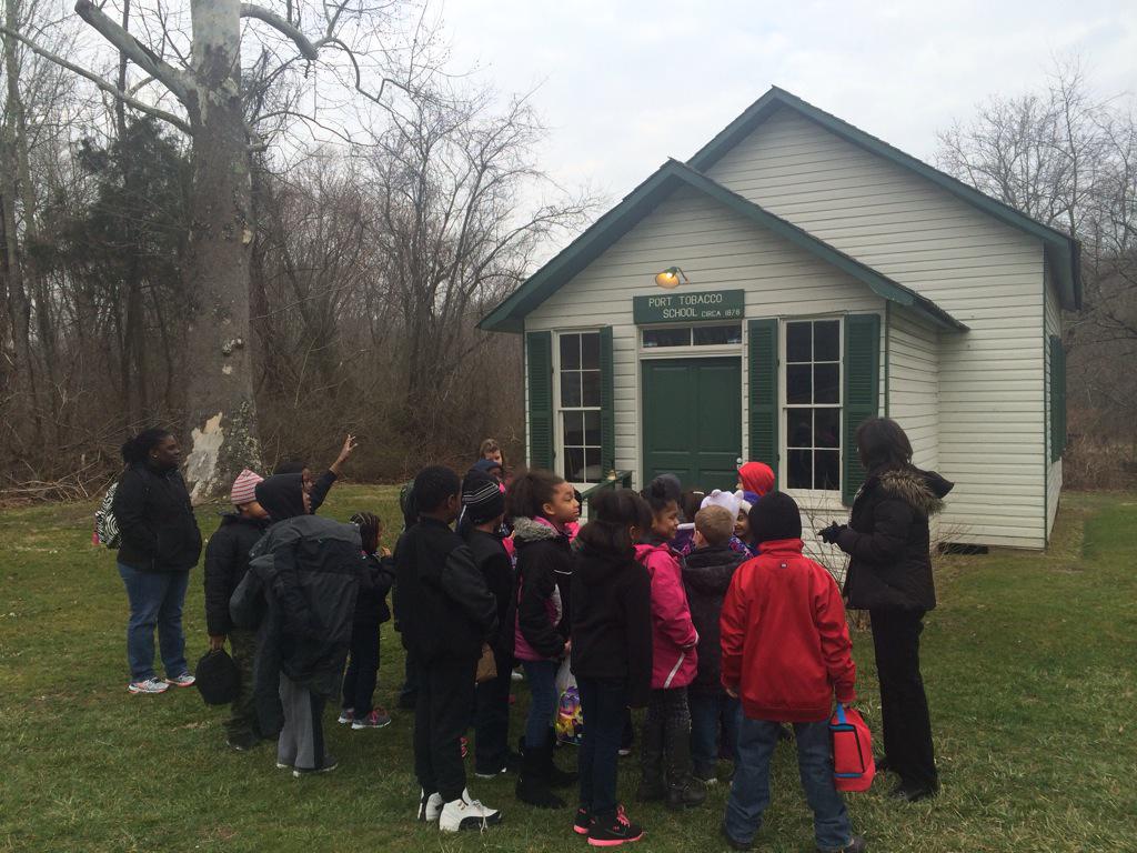 AMESGrade2's tweet photo. Ms. Brechbiel's class loved the One Room School House!!! http://t.co/gK5tag67vQ