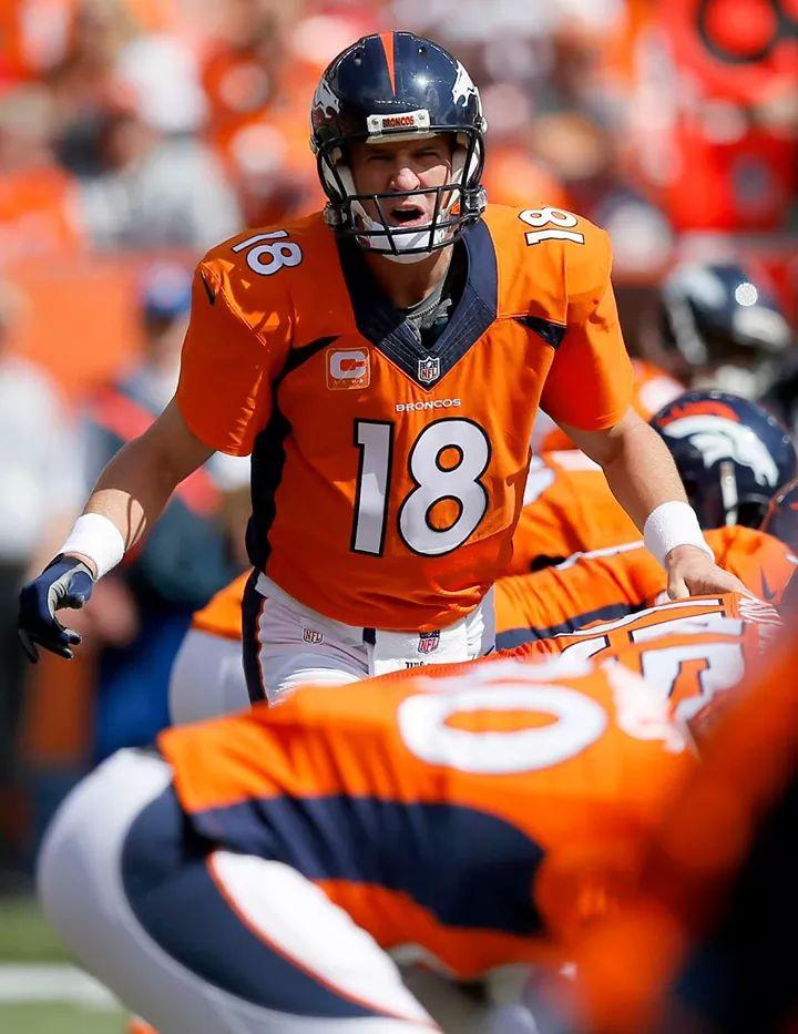 Happy birthday to the all greats peyton manning hope u bring us a worlds championship and enjoy ! Glad ur coming back 