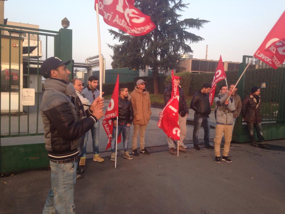 LASCILORIA's tweet image. Lunedì #23M sciopero dei lavoratori coop servizi multi lavoro alla #inprint di #Baranzate collettivolasciloria.org/2015/03/24/sci…