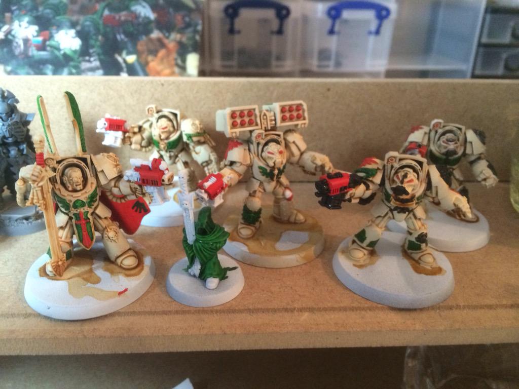 PeterJohnBuxton's tweet photo. Going GW Old Skool on some Deathwing. http://t.co/pn5wKqIvNK