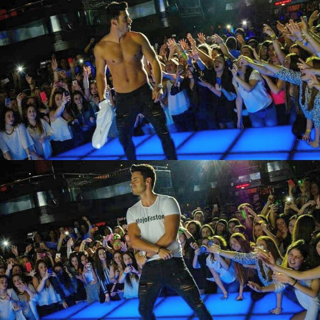 NoelBayarri's tweet photo. Ya es MaeMartesWest!!! @yoelbosio @yoelchacon1 @AlbertoSantana_ @MiguelEulogioMG @AdrianArana_7 @CarlosCarridj http://t.co/8dnw6cbksi