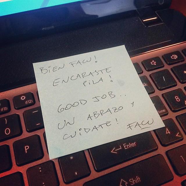 facubarboza's tweet image. A veces me dejo auto-notas en el trabajo.. #selfnotes #startup #narcisism