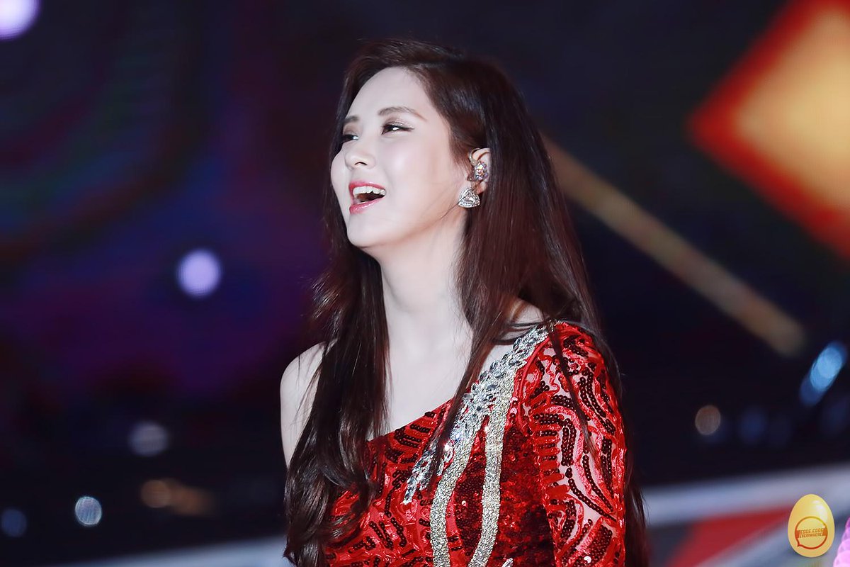 150321 대만 수만콘 할라 지르고 뿌듯했서현 farm9.staticflickr.com/8697/168928255… farm9.staticflickr.com/8752/167313261…