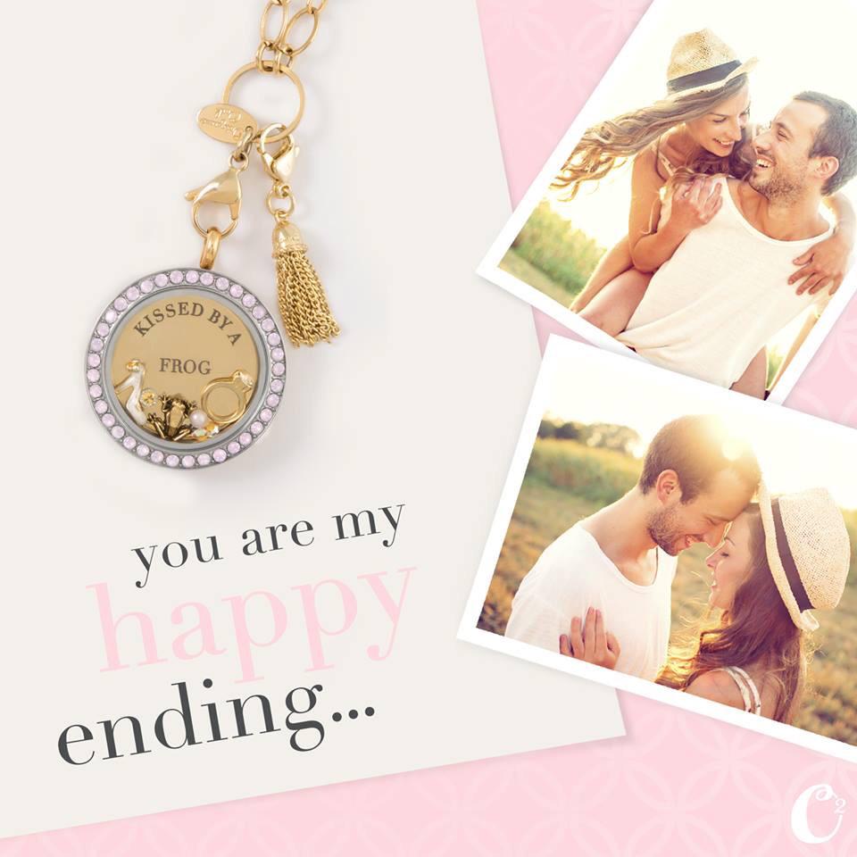 LoretelliDesign's tweet photo. Celebrate your fairy tale romance with a custom living locket! ❤️ Shop my site, http://t.co/b8CV58Mj4Z. http://t.co/oLIRNFnHu5