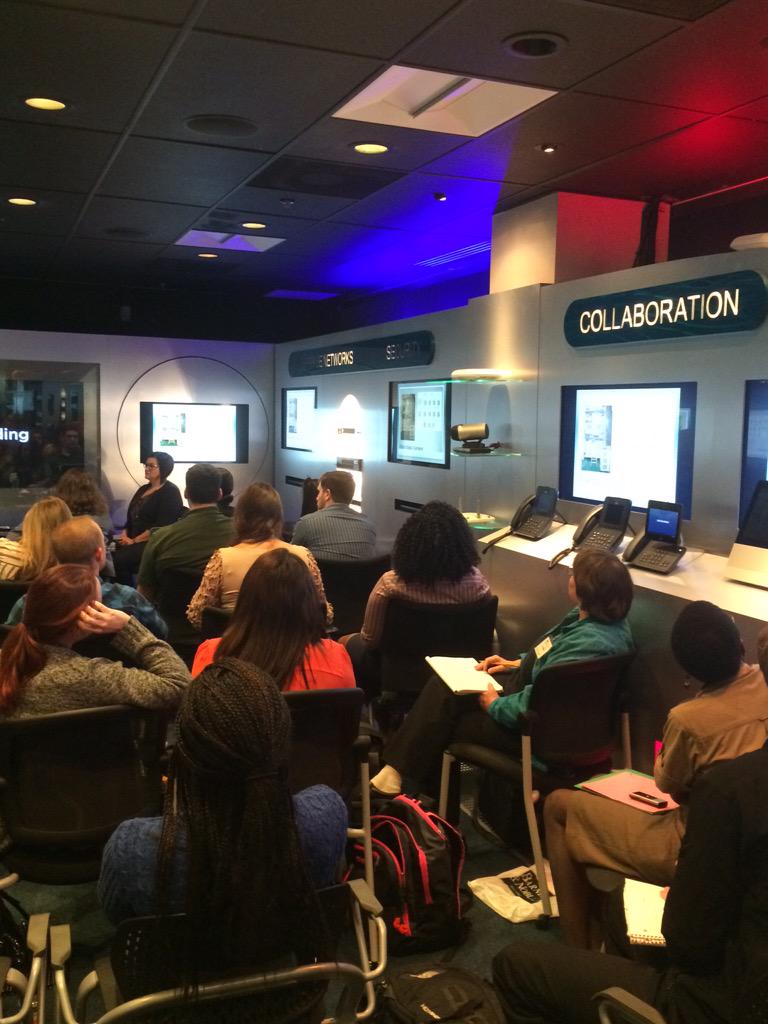 AngieBeltz1's tweet image. #TBTFExLab #spcmedia #Tech_Data Mike Stacks is back getting students excited about Data Center and Cloud!