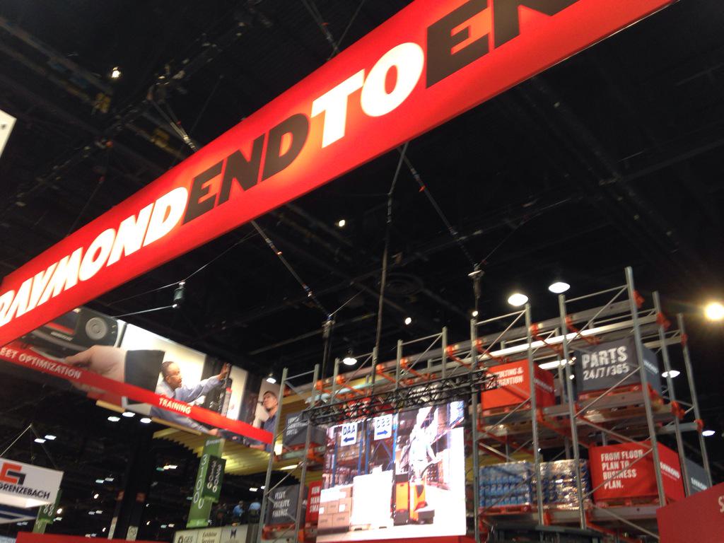 RaymondWest_SSC's tweet image. Stop by the @RaymondCorp booth! #3219 @MHS_RHCC #ProMat2015 @promatshow