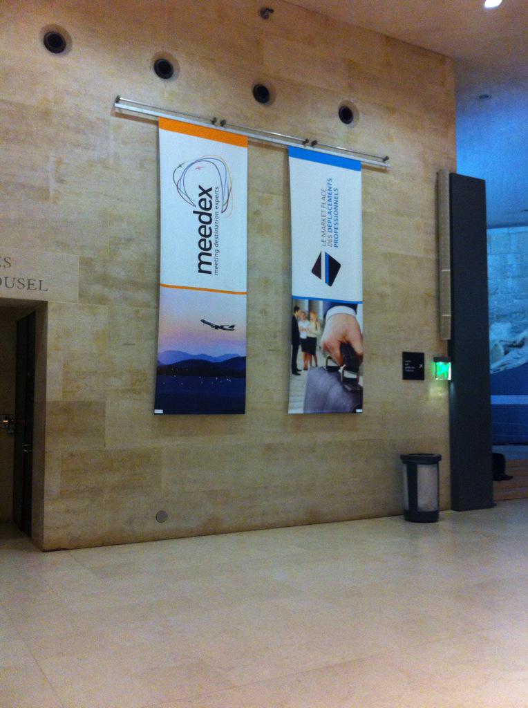 HAVAS_ESCAET's tweet photo. Fin de la première journée du #MarketPlace ! #échange #rencontre #business http://t.co/ujQ08SouMD