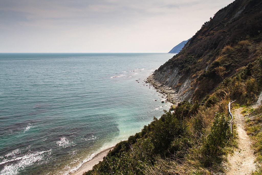 palli2574's tweet photo. Con la primavera fatti uno #stradello verso il #mare, in #Ancona http://t.co/OKeTcDCgjT http://t.co/poqpAllatl