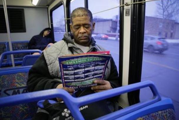 JAscholtes's tweet photo. # of jobs w/in commuting range dropped 7% from 2000 to 2012 in metro areas: http://t.co/GFdMkr4fZp @BrookingsInst @AP http://t.co/RN3037hzoY