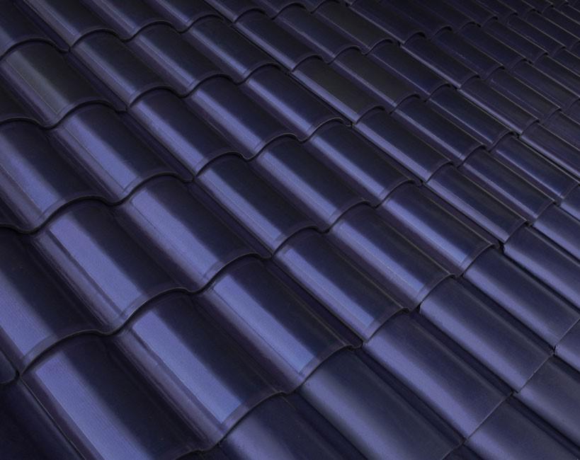 Geïntegreerde zonnepanelen, mooi of niet? Wat vind jij? lnkd.in/d6ZFNSk