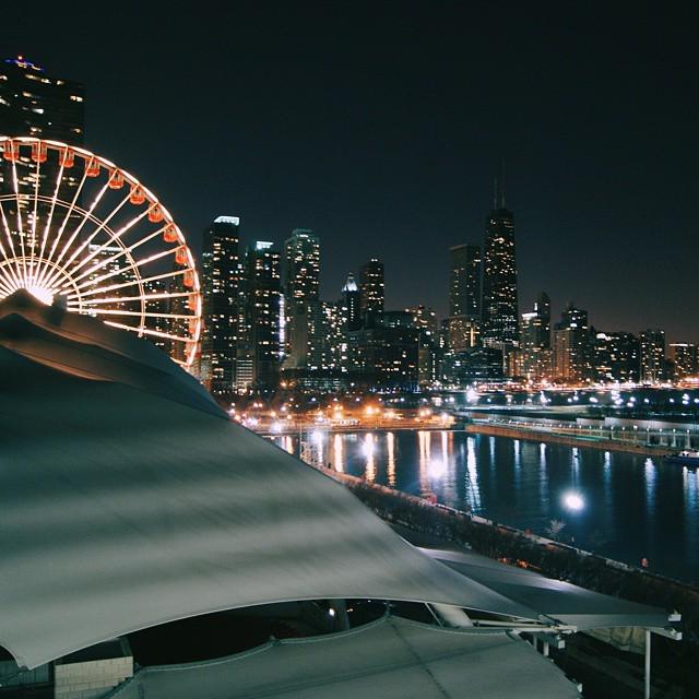 ChiPhotos's tweet photo. Light it Up🍁
#project7_ #wu_chicago #insta_chicago #igerschicago #huffpostgram #rsa_streetview #createyourhype #chi… http://t.co/HFwqTNWugh
