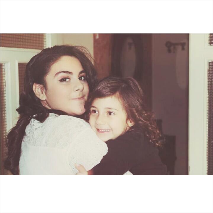 gianna_naddaf's tweet photo. With my little cousin❤❤ http://t.co/Fy0vCbbAK4