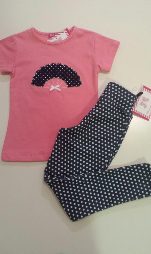 LozaMoreno's tweet photo. Cojunto camiseta y mayas, tallas disponible desde la 2-8años.
Un cojunto muy ponible y super simpatico. http://t.co/9mxsV4F7J7