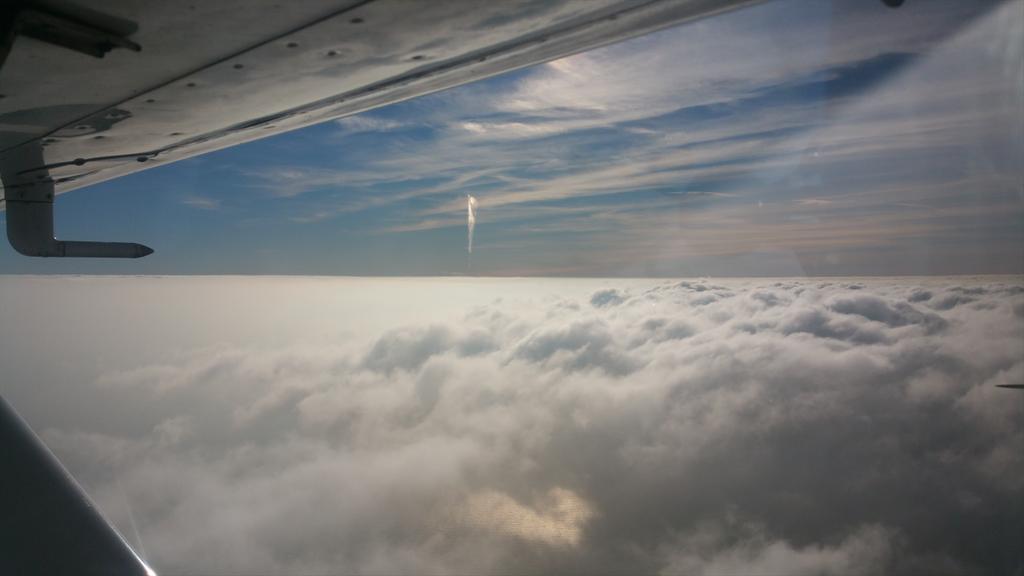 jgm159031's tweet image. Cloud surfing enroute to  #France #pilotfun #sundayfunday