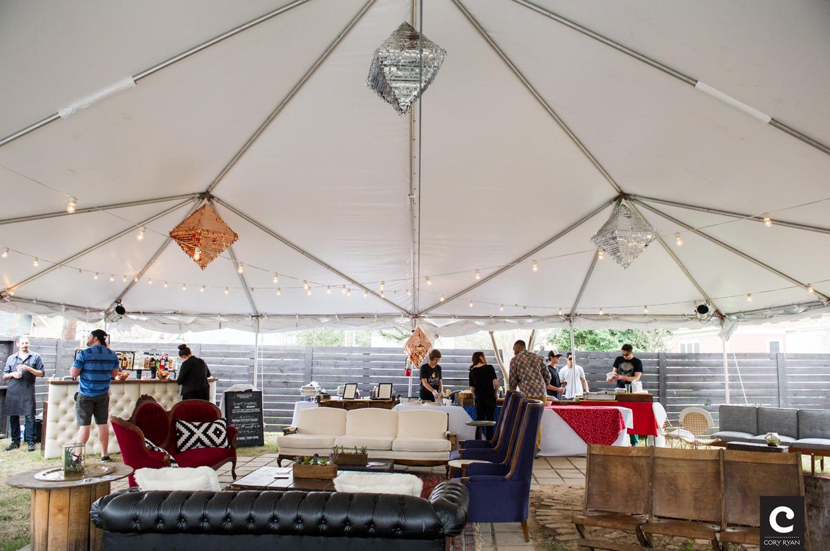 FHLibations's tweet photo. @FHLibations offering Superior #HandBuiltPortableBar Rentals &amp; #CraftCocktailCatering in ATX! Thks: @coryryanphoto http://t.co/c89EkNlpaz