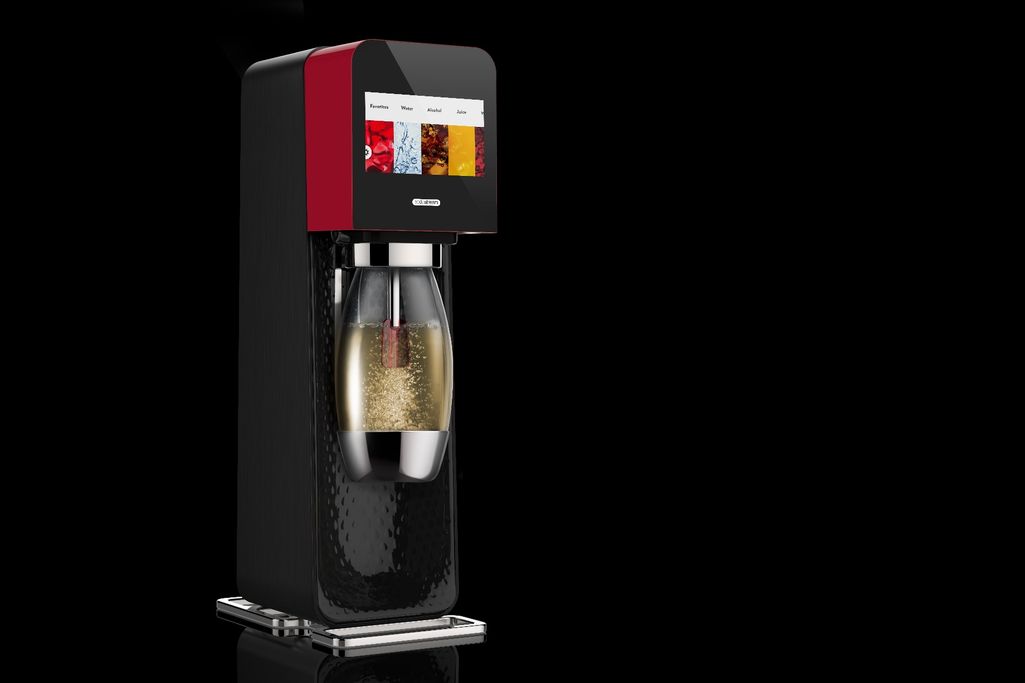 verge's tweet image. SodaStream's new machine will be able to carbonate just about anything theverge.com/e/8047974?utm_…