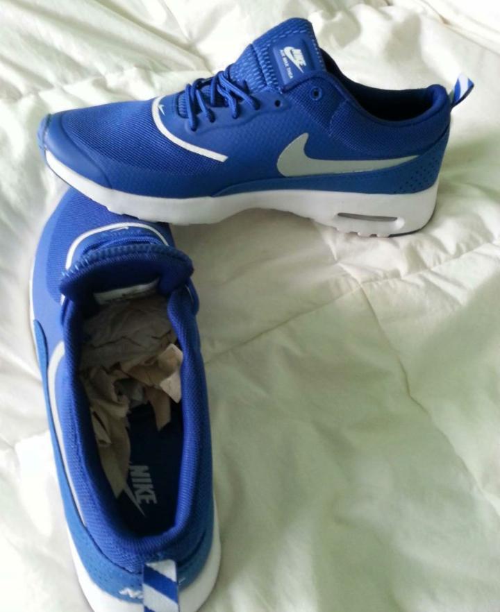 TodoMarcas7's tweet photo. Oferta Stock! Nike Air Max TheA
Talla: 42 http://t.co/2jTS2c1lj1