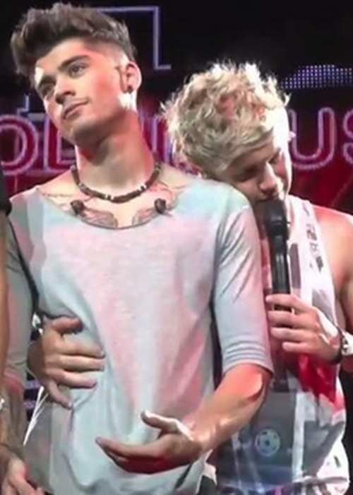 appreciationjh's tweet photo. NIALL WITH ZAYN APPRECIATION TWET #TEAMZAYN http://t.co/dMB4EPRSbT