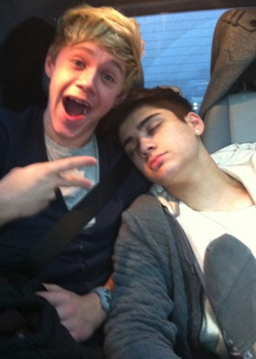 appreciationjh's tweet photo. NIALL WITH ZAYN APPRECIATION TWET #TEAMZAYN http://t.co/dMB4EPRSbT
